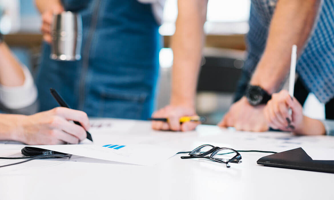 Dlaczego warto zlecić tworzenie strony internetowej profesjonalistom?