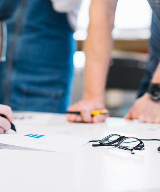 Dlaczego warto zlecić tworzenie strony internetowej profesjonalistom?